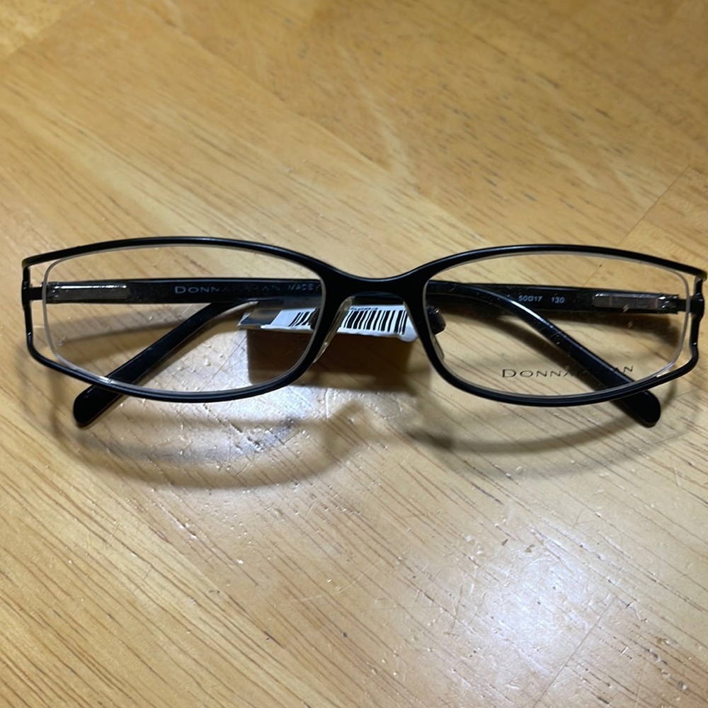 New with tags. Black Donna Karan frames